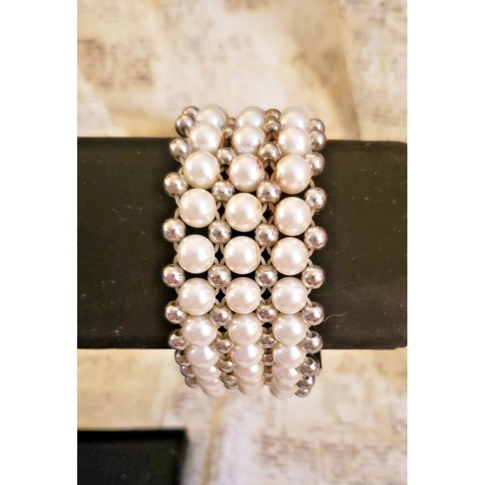 NY&C - New York & Company Watch - Rectangular Face with Faux Pearl Bracelet - Picture 3 of 9